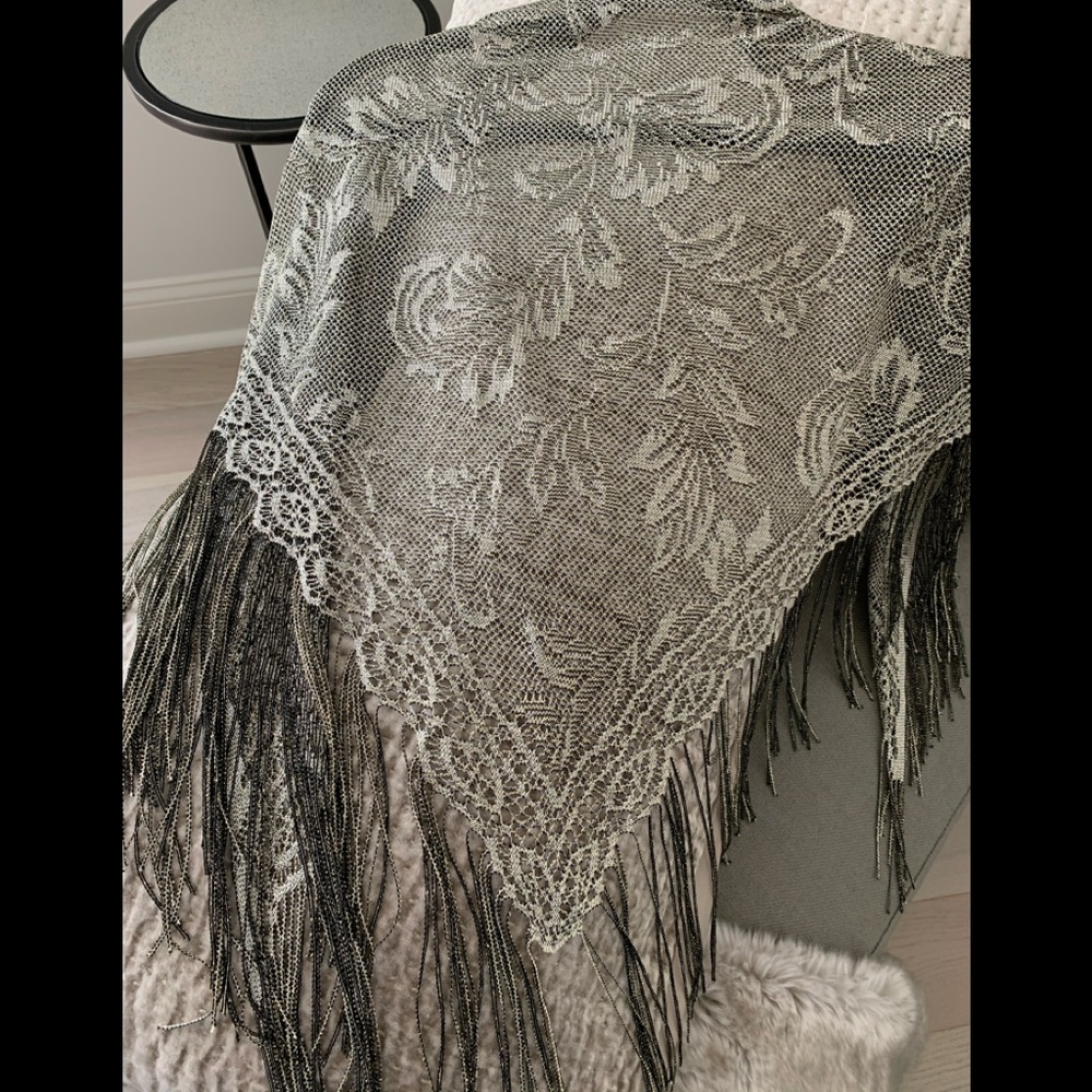 Metallic Shawl with fringe